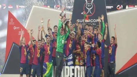 国安遗憾败北麦克阿瑟FC，塞鸟关键进球+神级救险，柏杨点球送出却遭红牌离场！