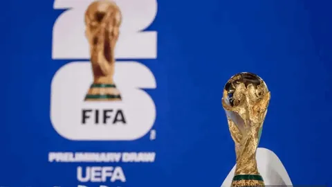 袁悦布林科娃携手战胜种子选手